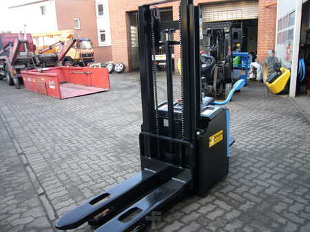 El-stabler - Med platform 2018  HC (Hangcha) CDD20-AZ3S (3)