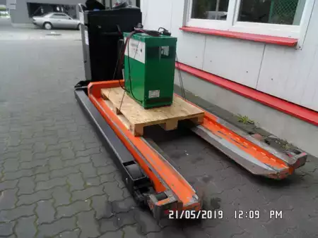 Transpaleta eléctrica 2010  Rocla TPR35AC (6)