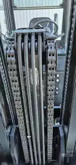 Dieselstapler 2019  Yale UTILEV UT35P (6)