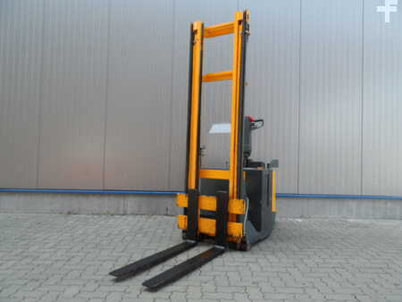 Gerbeurs 1998 Jungheinrich ERG06 (1)