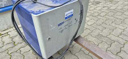 Chariots électriques à 3 roues 2009  Mitsubishi FB12KRT (6)