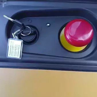 Ruční vysokozdvižný vozík 2026  Yale MSC12 (7)