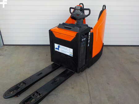 Transpalettes éléctriques 2015 BT LPE200 (1)