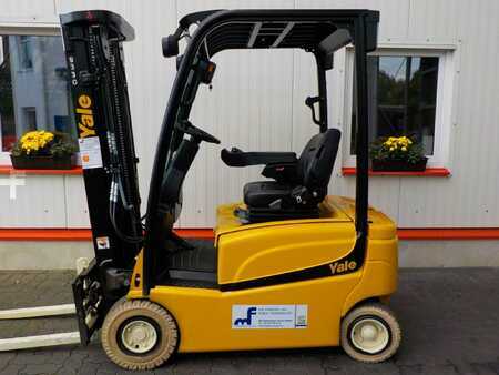 Elektro 4 Rad 2016  Yale ERP16VF (2)