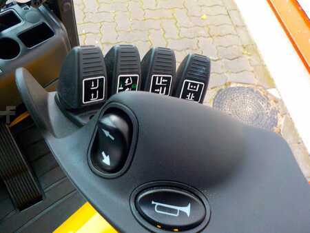 Elektro 4 Rad 2016  Yale ERP16VF (6)