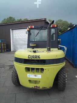 Diesel Forklifts 2018  Clark C70D (2)