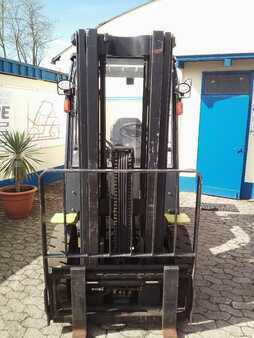 Dieselový VZV 2023  Clark GTS25D (3)