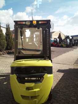 Dieselový VZV 2023  Clark GTS25D (2)