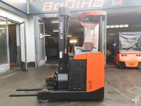 Schubmaststapler 2011 BT RRE 160 (3)