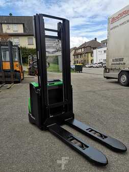 Hochhubwagen 2013 Cesab S210 (4)