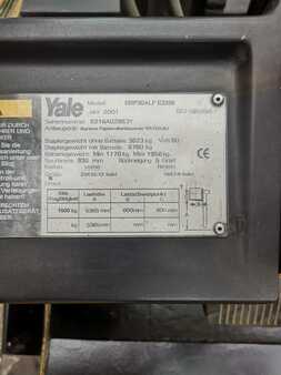 Elektryczne 4-kołowe 2001  Yale ERP 30 ALF (6)