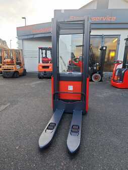 Wózek wysokiego podnoszenia 2015 Linde L 12 (4)