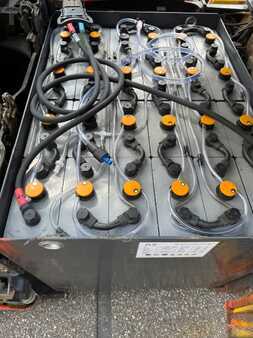 Elektro čtyřkolový VZV 2011  Linde E16P-01 (10)