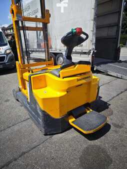 Fahrerstandstapler 2014 Jungheinrich ERV 308 (1)