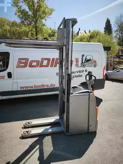 Hochhubwagen  Still EXV 14 (4)