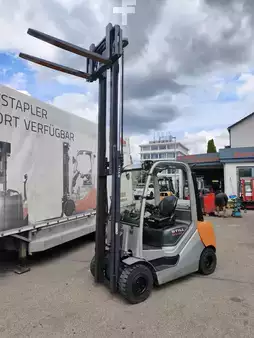 Chariots élévateurs GPL 2014  Still RX 70-30T (7)