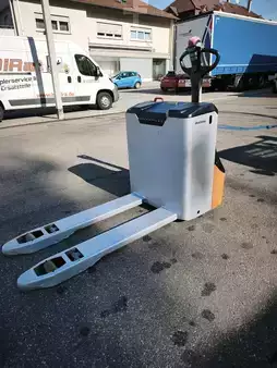 Niederhubwagen  Still ECU 20 (1)