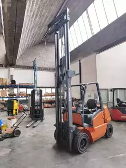 Dieselstapler 2000  Steinbock Boss CD 25 C (6)