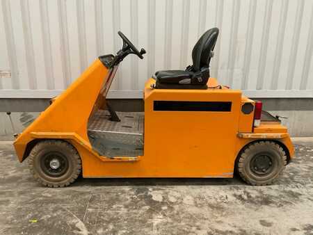 Chariots tracteurs 2019  Volk EFZ20K (3)