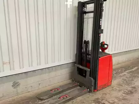 Stoccatori 2019  Linde L20 BR1173 (2)