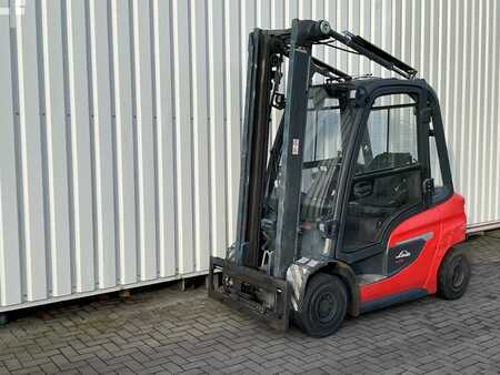 Dízel targoncák 2020  Linde H25D BR1202 (2)