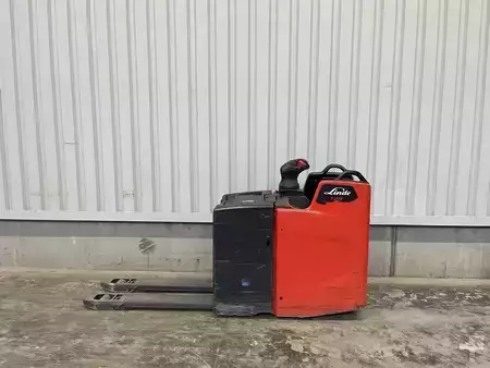 Nízkozdvižný vozík 2022  Linde T25FP (1)