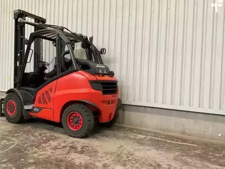 LPG Forklifts 2022  Linde H50T BR394 (3)