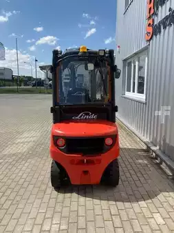 Dieselstapler  Linde H20D-01 (3)