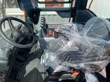 Carrello elevatore diesel 2022  Doosan DV160S-9 (7)