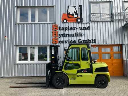 Diesel heftrucks 2022 Clark C50SD (1)