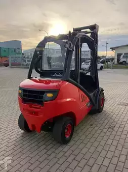 Chariots élévateurs diesel 2016 Linde H35D-02 (4)
