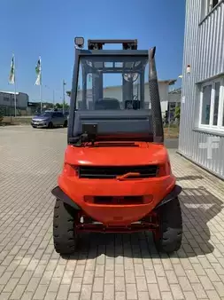 Diesel Forklifts 2001  Linde H45D-04 (3)