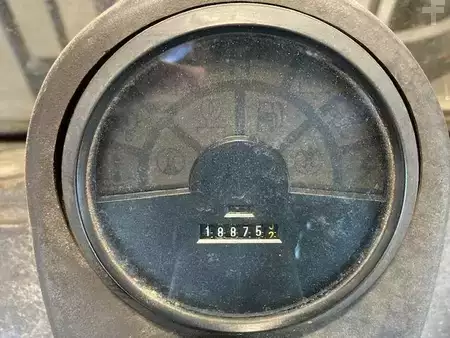 Diesel Forklifts 2001  Linde H45D-04 (7)
