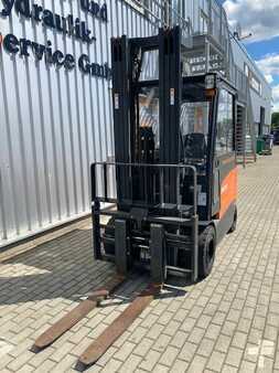 Chariots électriques à 4 roues 2018  Doosan B30X-7 (2)