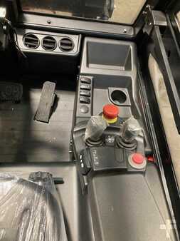 Elektro čtyřkolový VZV 2024  EP Equipment CPD50L1 (9)