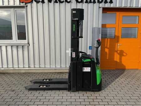 Stapelaars 2024 Cesab S 220 L (2)