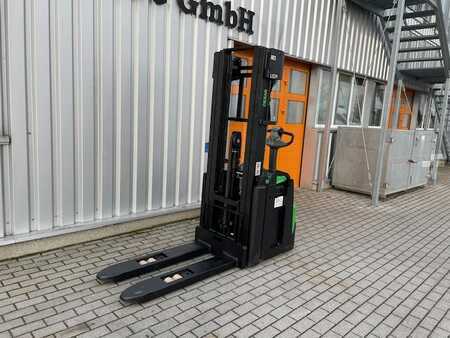 Stapelaars 2024 Cesab S 220 L (3)