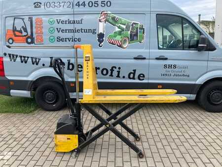 High Lifter / Scissor Lifts 2005  CAT Lift Trucks HX10E L.540 (1)