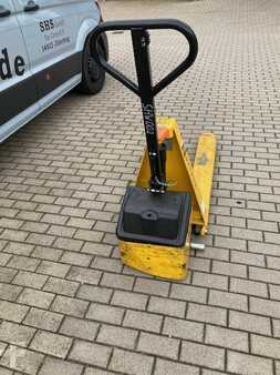 Vozík s nůžkovým zdvihem - CAT Lift Trucks HX10E L.540 (3)