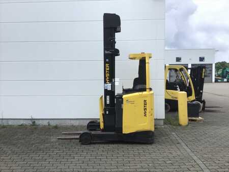 Chariot à mât rétractable 2014  Hyster R 1.6 (2)