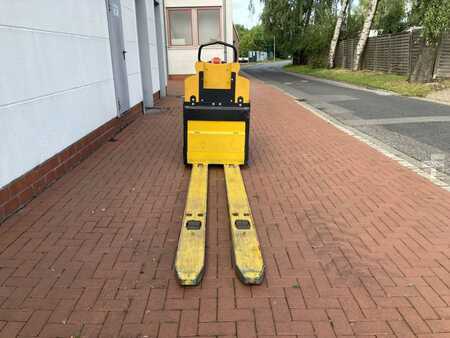 Preparador de pedidos horizontal 2014 Yale MO 25 (2)