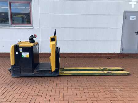 Preparador de pedidos horizontal 2014 Yale MO 25 (3)