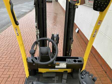 Eléctrica de 4 ruedas 2024  Hyster J 1.8 XN MWB (5)