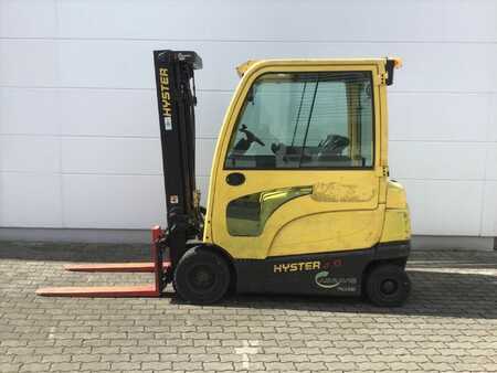Eléctrico - 4 rodas 2016 Hyster J 3.0 XN (1)