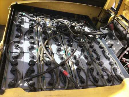 Elektro čtyřkolový VZV 2016  Hyster J 3.0 XN (9)