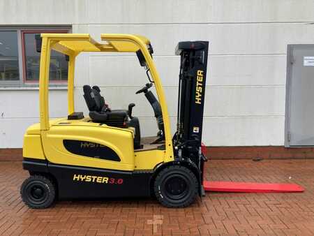 Elektro čtyřkolový VZV 2023  Hyster J 3.0 XN (3)