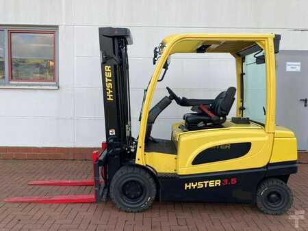 Eléctrico - 4 rodas 2023 Hyster J 3.5 XN (1)