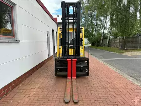 Elektro 4 Rad 2020  Hyster J 4.5 XN (2)