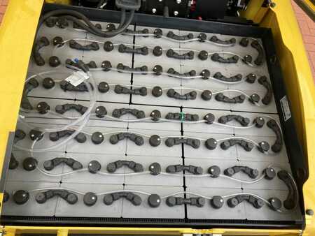 Electric - 4 wheels 2023  Hyster J 3.5 XN (9)