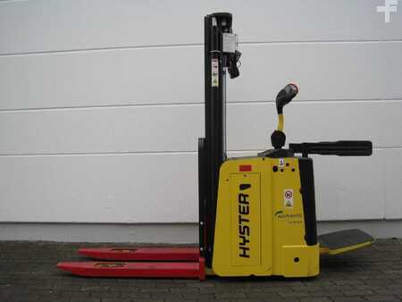 Stapelaars 2019  Hyster S 1.5S (1)